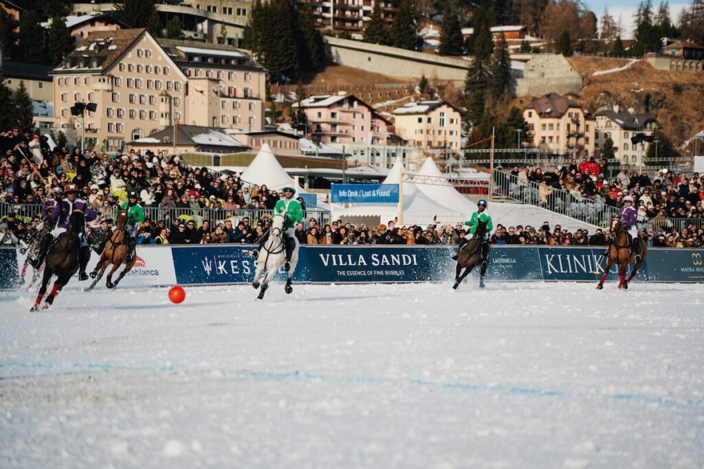 Snow Polo World Cup St. Moritz: le protagoniste Asolo Superiore Docg Villa Sandi sur la neige avec une édition limitée