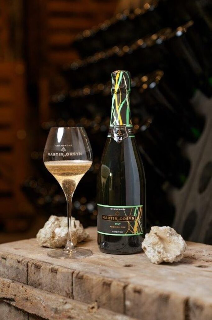 Martin Des Orsyn: Nouvelle Guche pour l'auteur italien Champagne de l'artiste entrepreneur Martino Zanetti