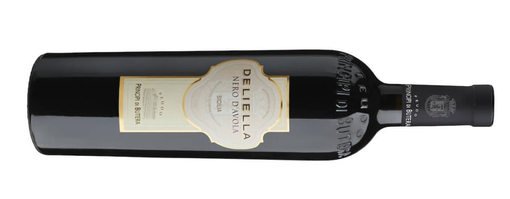 La combinaison sur la table des vacances de Zonin1821: Les vins de Noël de l'Oltrepò Pavese ont tenu Supernnero aux principes de Butera.