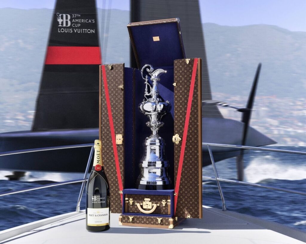 37th Louis Vuitton America's Cup: Moët & Chandon renvoie le champagne officiel