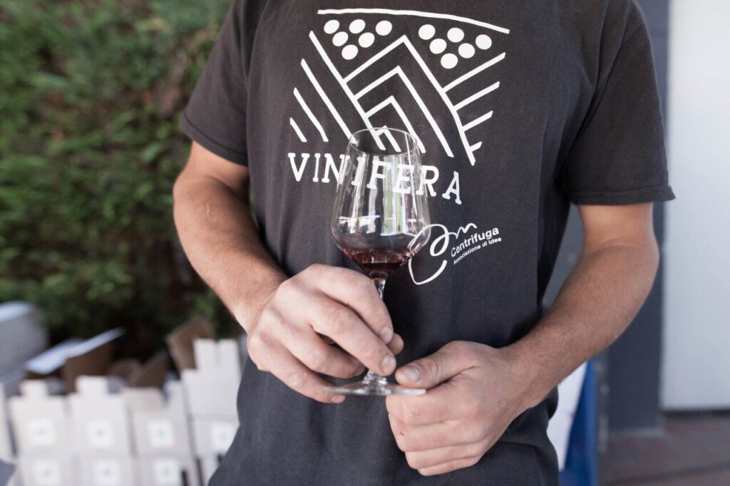 Vinifera à Trento: 100 vignerons de partout dans l'arc alpin rencontrent les producteurs des îles mineures de la Méditerranée