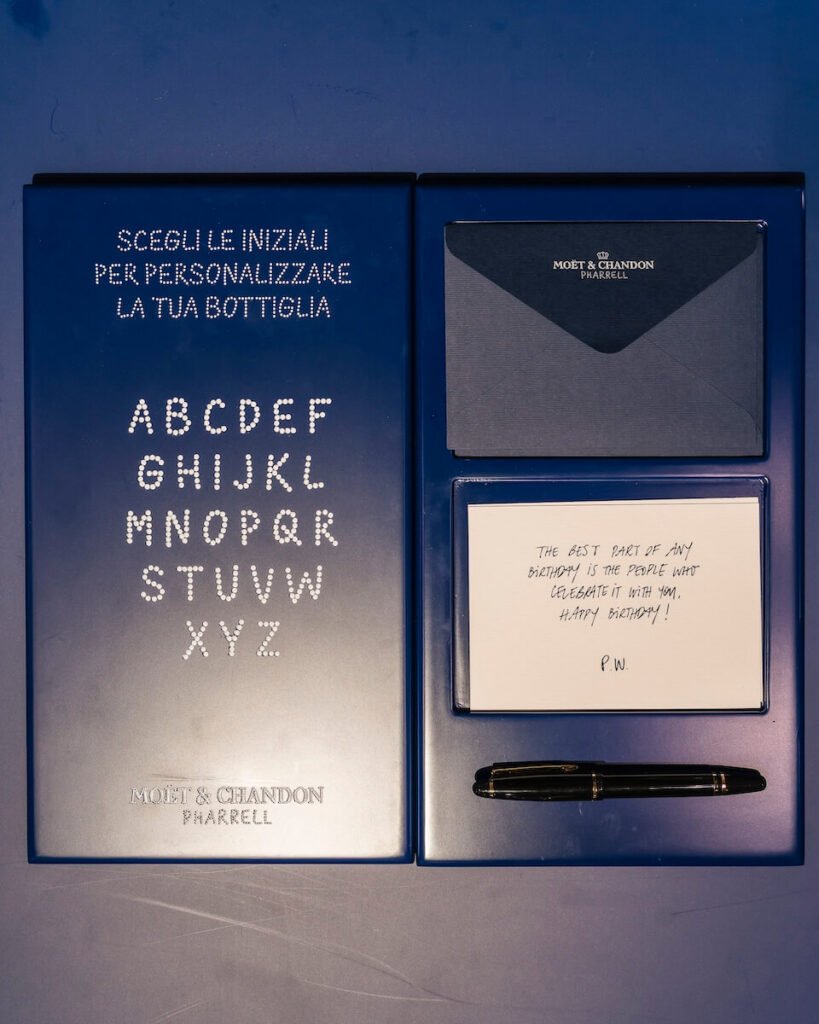 Découvrez la collection exclusive de Moët & Chandon X Pharrell Williams, une seule expérience de célébration chez Rinascente Milan.