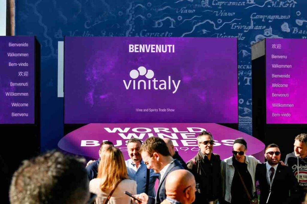 Vinitaly 2025, le compte à rebours commence: environ 4 000 entreprises exposées