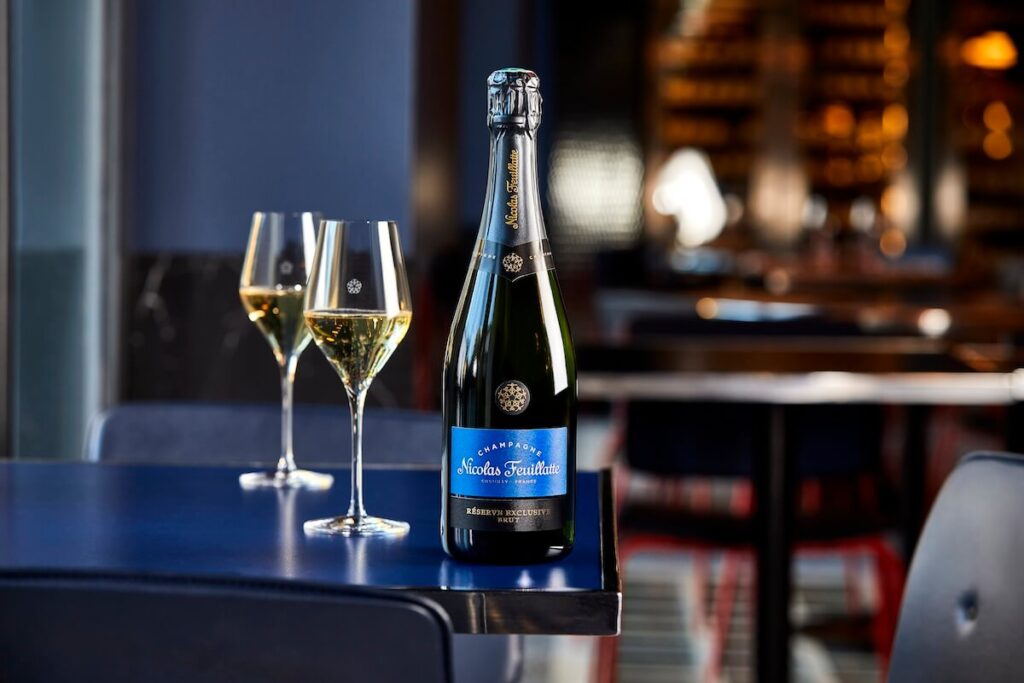 Fraises, huîtres et champagne: The Bubbles Nicolas Feuillatte au Brera Bar à Milan le 29 mai