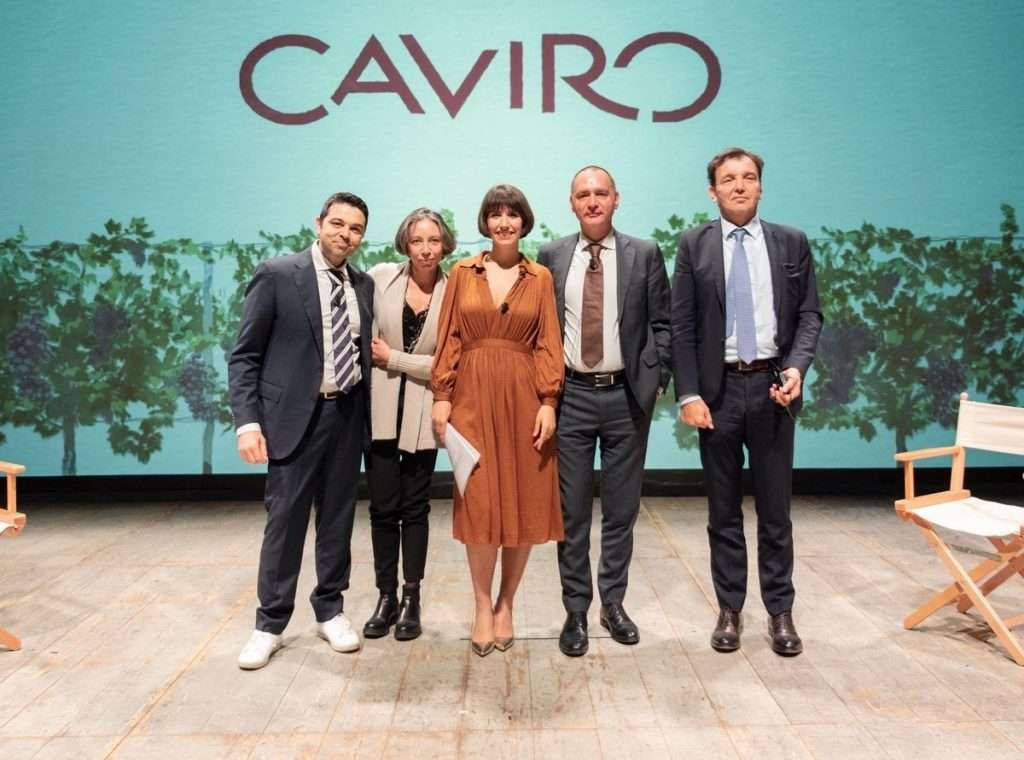 Caviro, reconnu international comme un exemple vertueux de l'économie circulaire, présente le sixième budget de durabilité 2024.