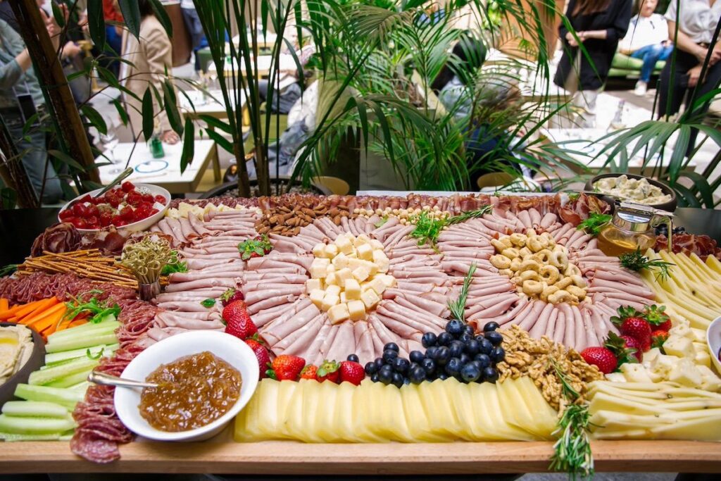 Veroni celebra 100 anni con “L’Aperitivo del Secolo” a Milano: tradizione, gusto e Made in Italy nel mondo