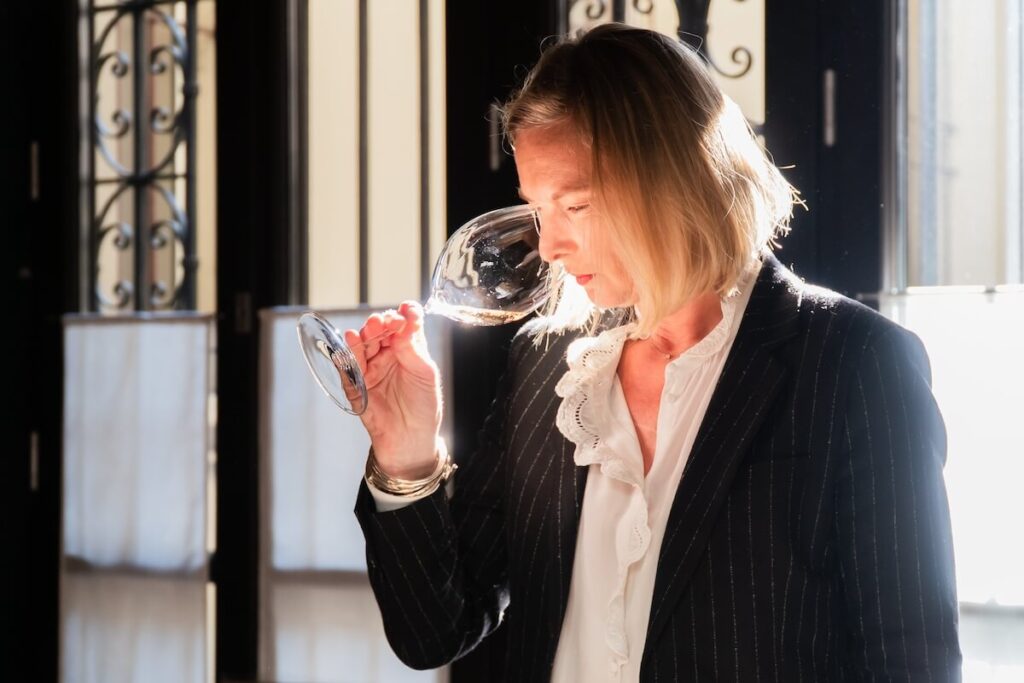 Le champagne Deutz revient en Italie grâce à Sagna Spa découvrir la présentation de cette maison historique de Aî et de son champagne.