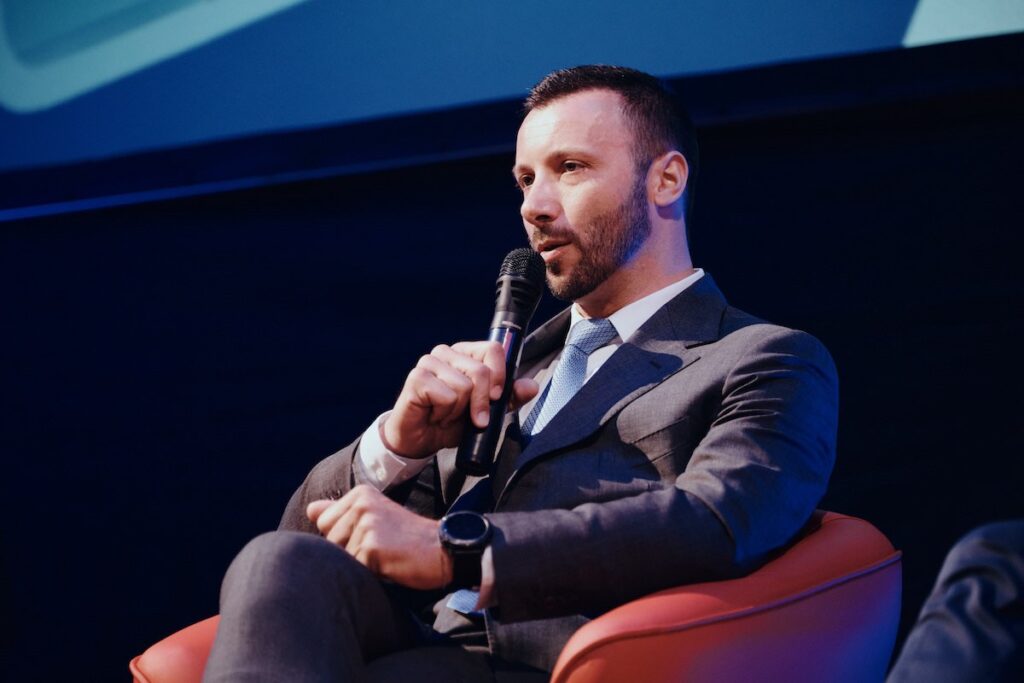 Le Morellino di Scanansano conquiert Courmayeur: le 1er trophée de golf entre le vin, le bien-être et le sport démarre