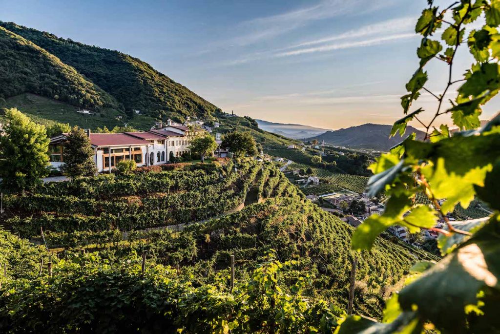 Avec Vetoraz: une destination d'excellence sur les collines du Docg Valdobbiadene, une référence du plus haut niveau du nom.