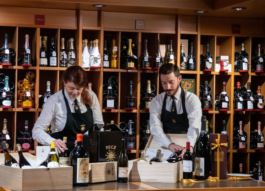 La nouvelle ère de Peck entre vin et gastronomie à Milan : comment le caviste du temple milanais du goût de via Spadari a changé