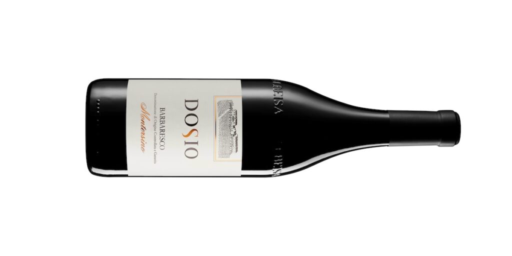 Dosio propose pour Noël le Barolo Serradenari et le Barbaresco Montersino : des vins d'altitude qui transmettent l'élégance et l'authenticité des Langhe.