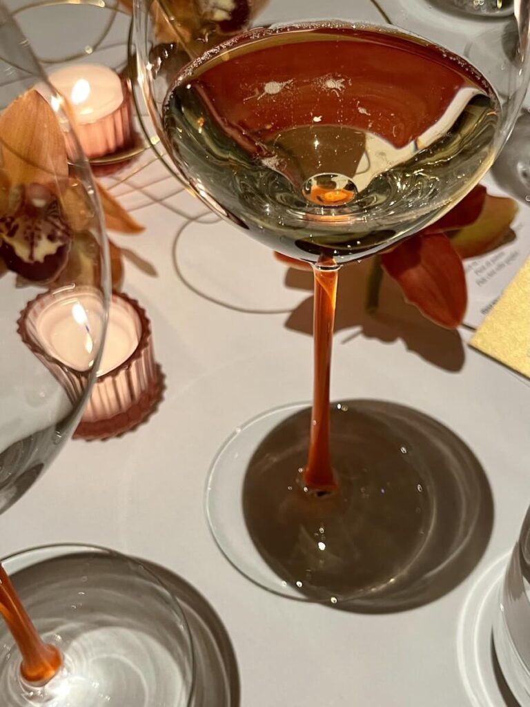 Berlucchi dévoile la Riserva Franco Ziliani 2011 : l'art intemporel de la Franciacorta la plus exclusive de la Maison di Borgonato di Corte Franca.