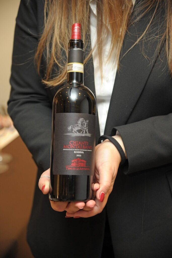 Des autochtones différemment : l'idée du Cru selon Artimino Wine Estate qui interprète l'identité des collines Médicis dans une clé contemporaine