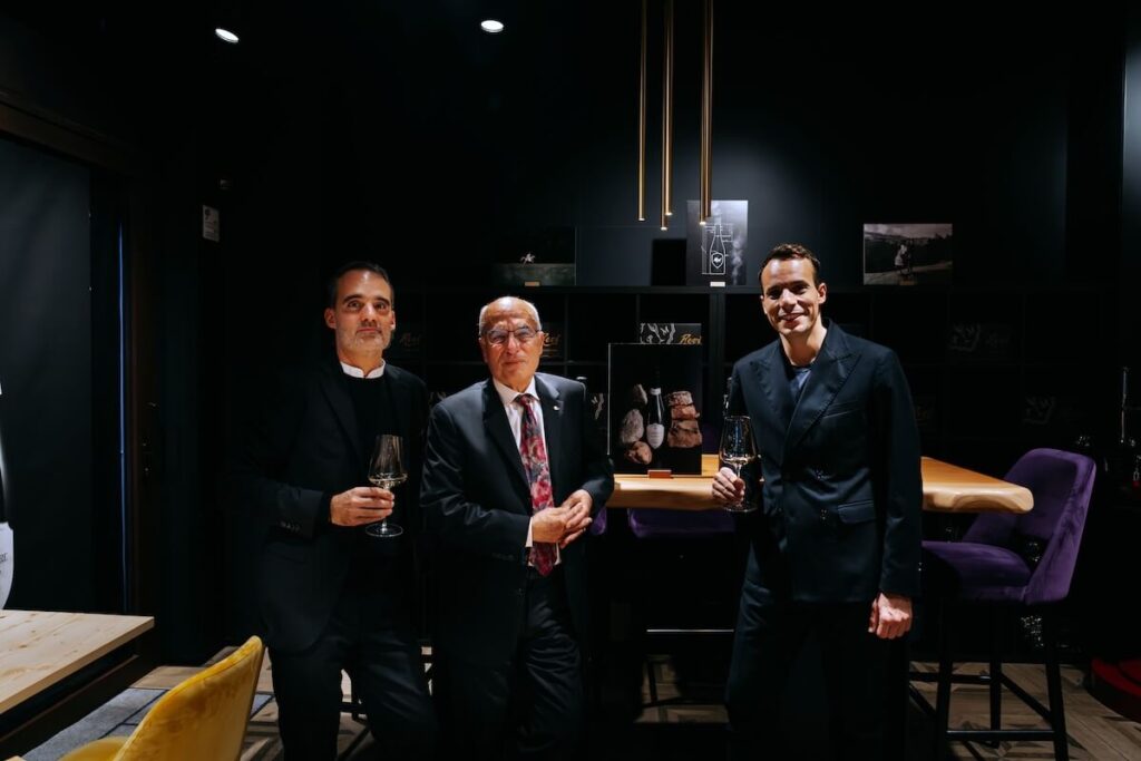La cave trentinore Reví présente Cavaliere Bianco, sa nouvelle Méthode Classique Trentodoc Blanc de Noir Extra Brut Riserva