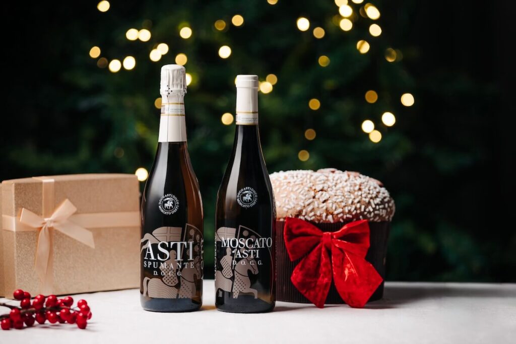 Asti Docg: el brindis festivo que no conoce fronteras con la doble alma del Asti Spumante y del Moscato d'Asti.