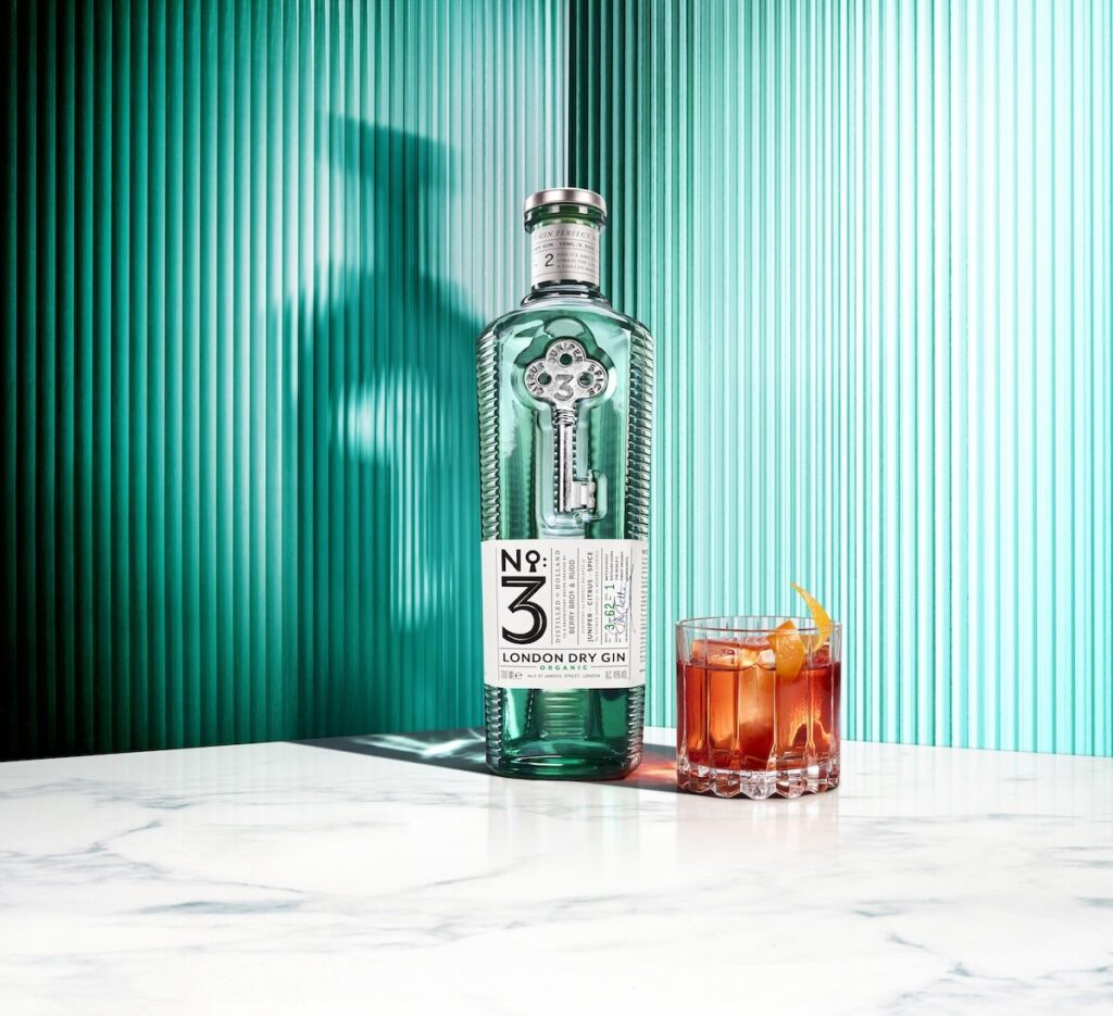 No.3 London Dry Gin obtient la certification biologique — WineCouture