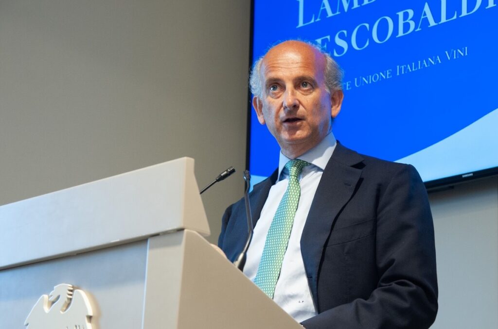 Droits américains rejetés par la Cour suprême, UIV : « Le vin italien ne peut pas faire la fête : risque d'impasse à l'exportation et effet boomerang sur le marché »