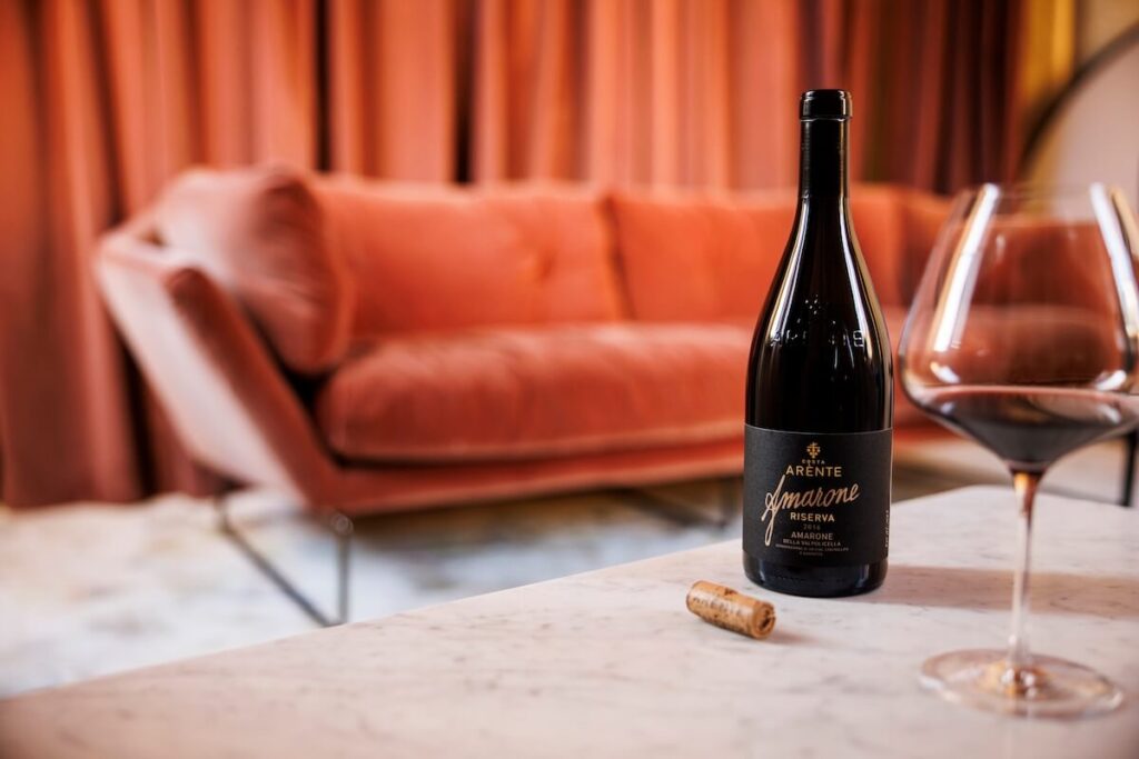 Le souffle de Valpantena en cinq récoltes : l'histoire de Costa Arente, entreprise phare de Tenute del Leone Alato depuis 2015.