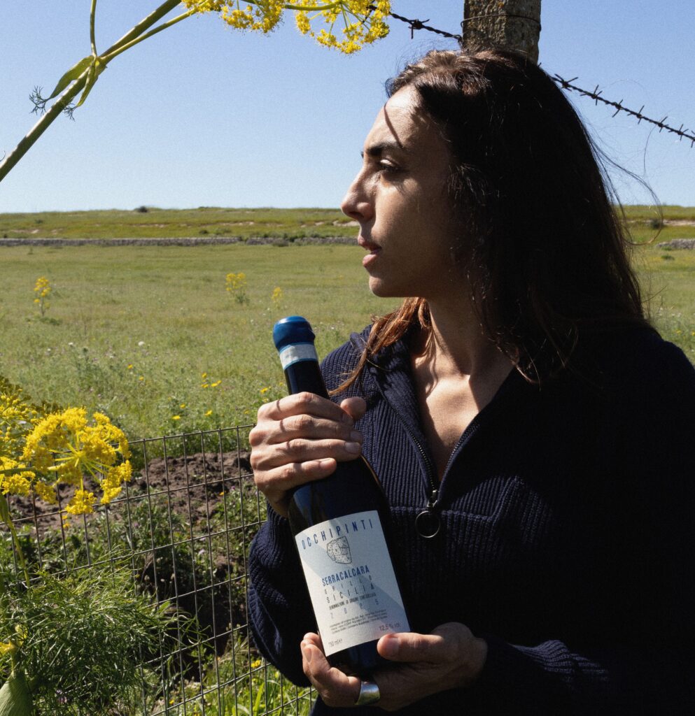 Serracalcara est le nouveau Grillo d'Arianna Occhipinti : un blanc de Serra San Bartolo qui allie fraîcheur, salinité et identité ibléenne.