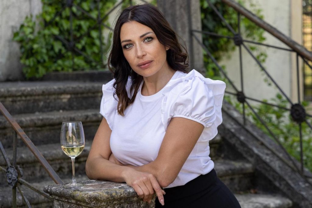 « Burdeos cada vez más accesible y el auge del Crémant »: Romina Romano de Les Grands Chais de France y la nueva cartografía de la demanda en Italia